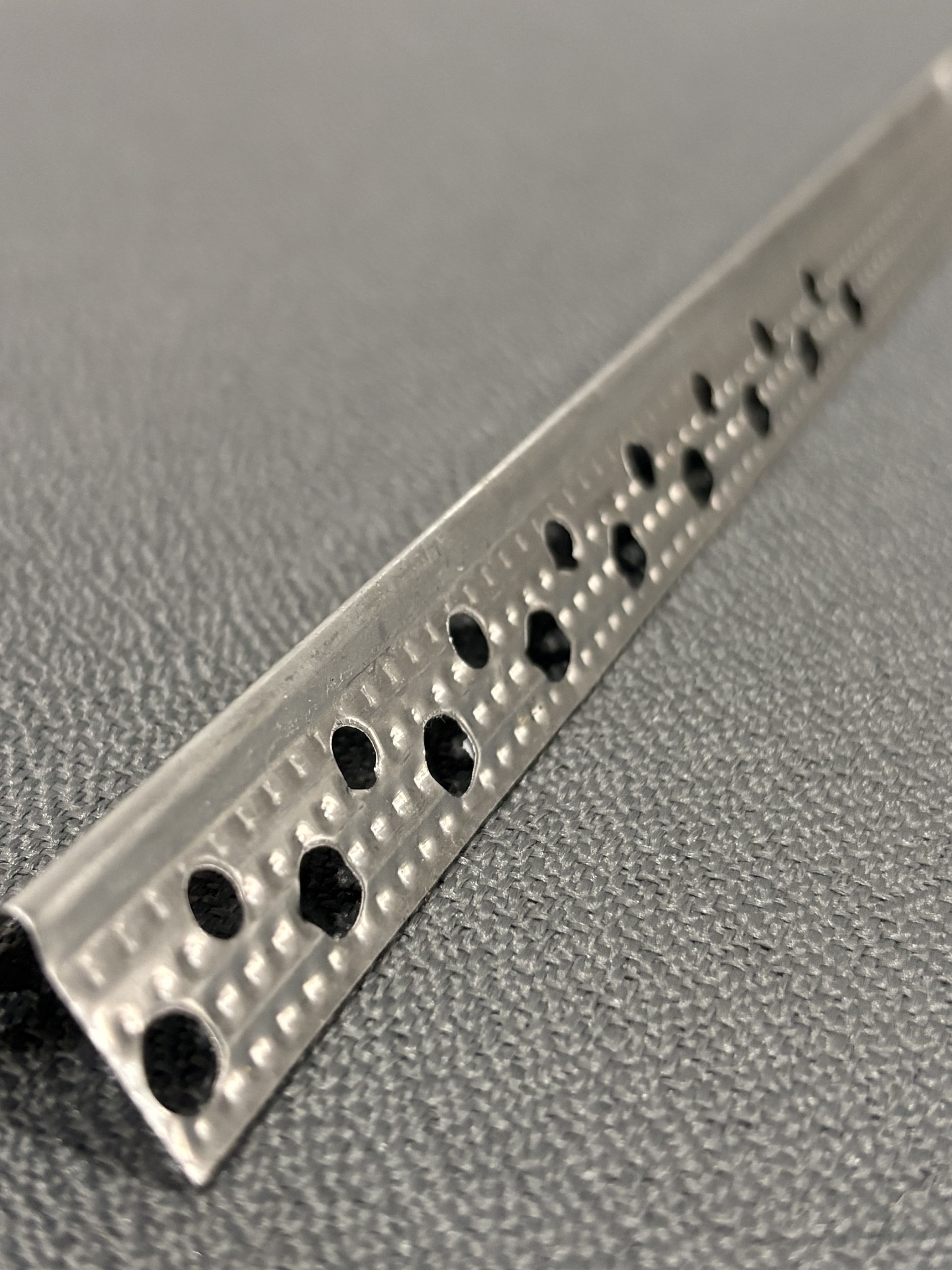 Delikli Alçı Köşe Profili